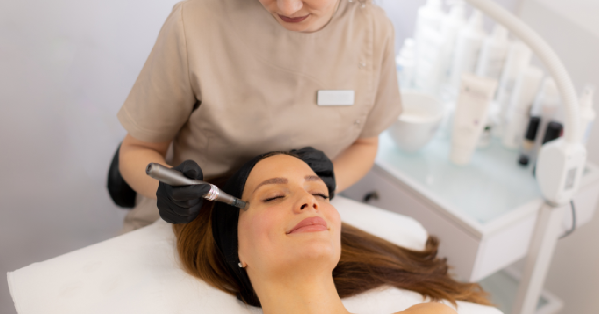 Women receiving Microneedling in Murrells Inlet, SC